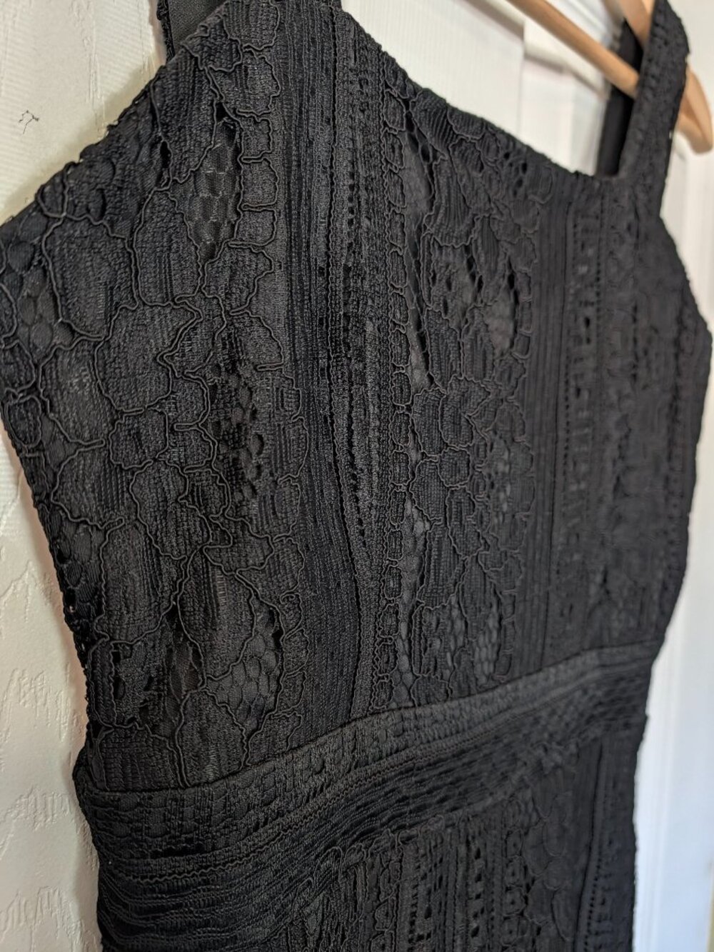 Size XS Lace Strappy Jumpsuit City Triangles